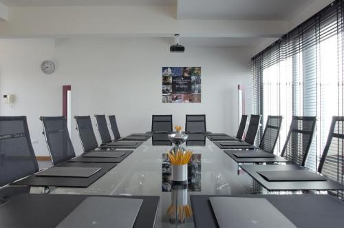 Executive Hotel Forlì Negocio foto